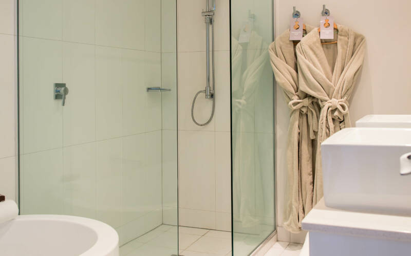 ROR_2 Bedroom Executive_Bathroom