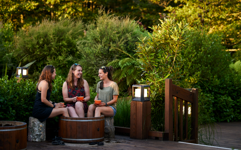Rotorua_secret spot hottubs_shinny-dip_credit-graeme-murray-2